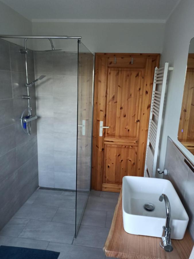Ferienwohnung Born Am Darsswald Og 외부 사진